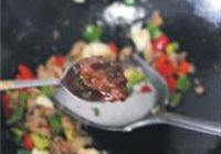 京酱茄条的做法 步骤7