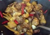 鸡肉小土豆贴饼子的做法 步骤5