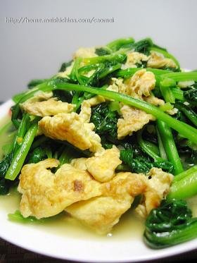 菠菜炒鸡蛋