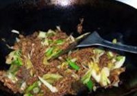 老北京葱爆羊肉的做法 步骤9