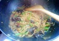 山寨版鱼香肉丝的做法 步骤11