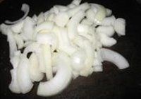 椰香咖喱蟹的做法 步骤2