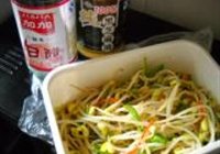 黄豆芽拌辣椒的做法 步骤8