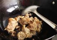脊骨炖豆角的做法 步骤2