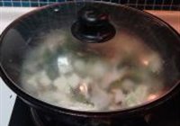 五花肉炖豆腐的做法 步骤7