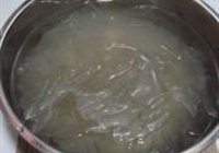 白菜豆腐炖粉皮的做法 步骤3