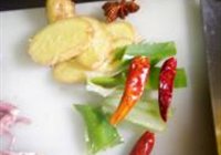 墨鱼红烧五花肉的做法 步骤4
