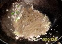 肉末魔芋的做法 步骤7