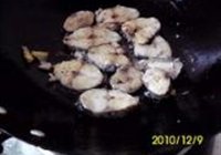红烧马鲛鱼的做法 步骤5