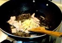 干炒牛河的做法 步骤19