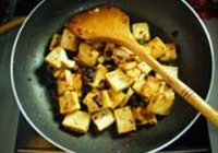干锅什锦豆腐的做法 步骤7