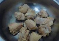 南瓜山药煲鸭腿的做法 步骤5