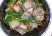 韭菜花素炒白带鱼的做法 步骤6