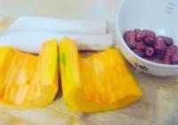 南瓜山药煲鸭腿的做法 步骤2