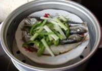 蒸蚝香青占鱼的做法 步骤8