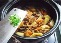 印度咖喱鸡丁煲的做法 步骤10