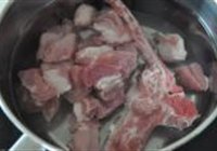干豆角烧猪肩肉的做法 步骤2