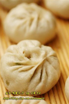 茄瓜鸡蛋包子