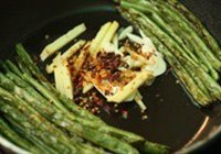 干煸四季豆的做法 步骤2