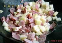 培根土豆饭的做法 步骤2