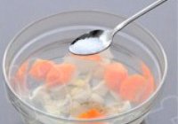 天麻炖鸡的做法 步骤4