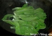 蚝油生菜的做法 步骤1