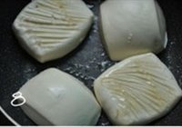 馒头培根汉堡包的做法 步骤8