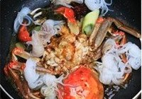 螃蟹烧魔芋的做法 步骤6