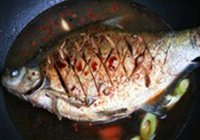 红烧武昌鱼的做法 步骤5