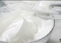 黑樱桃海绵蛋糕卷的做法 步骤5