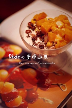 芒果椰汁黑糯米