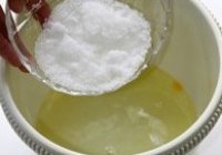 圣诞浆果纸杯蛋糕的做法 步骤10