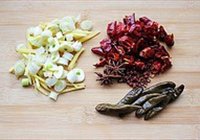酸菜鱼的做法 步骤4