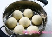 奶黄包的做法 步骤13