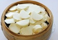 松针芋儿鸡的做法 步骤6