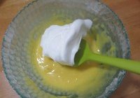 香橙戚风卷的做法 步骤8