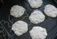 香煎藕饼的做法 步骤5
