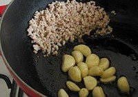 大碗鸳鸯长豆角的做法 步骤5