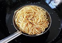 肉丝伊府面的做法 步骤3
