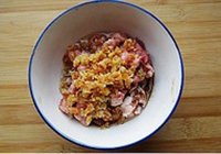 油豆腐酿肉的做法 步骤3