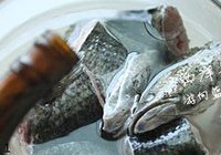 西洋菜煲生鱼的做法 步骤1