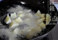 地三鲜的做法 步骤3