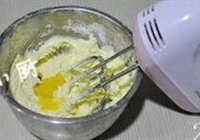 香蕉巧克力蛋糕的做法 步骤2
