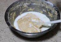 豆沙鸡蛋仔的做法 步骤5