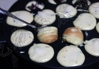 豆沙鸡蛋仔的做法 步骤10