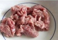 芥兰炒牛肉的做法 步骤3