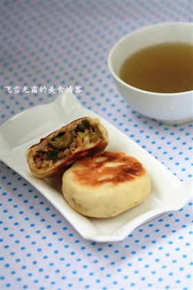 榨菜肉末发面饼
