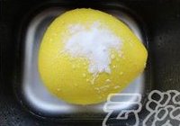 蜂蜜红柚茶的做法 步骤1