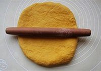 黄金卷卷心的做法 步骤7