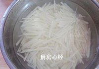 香炝土豆丝的做法 步骤4